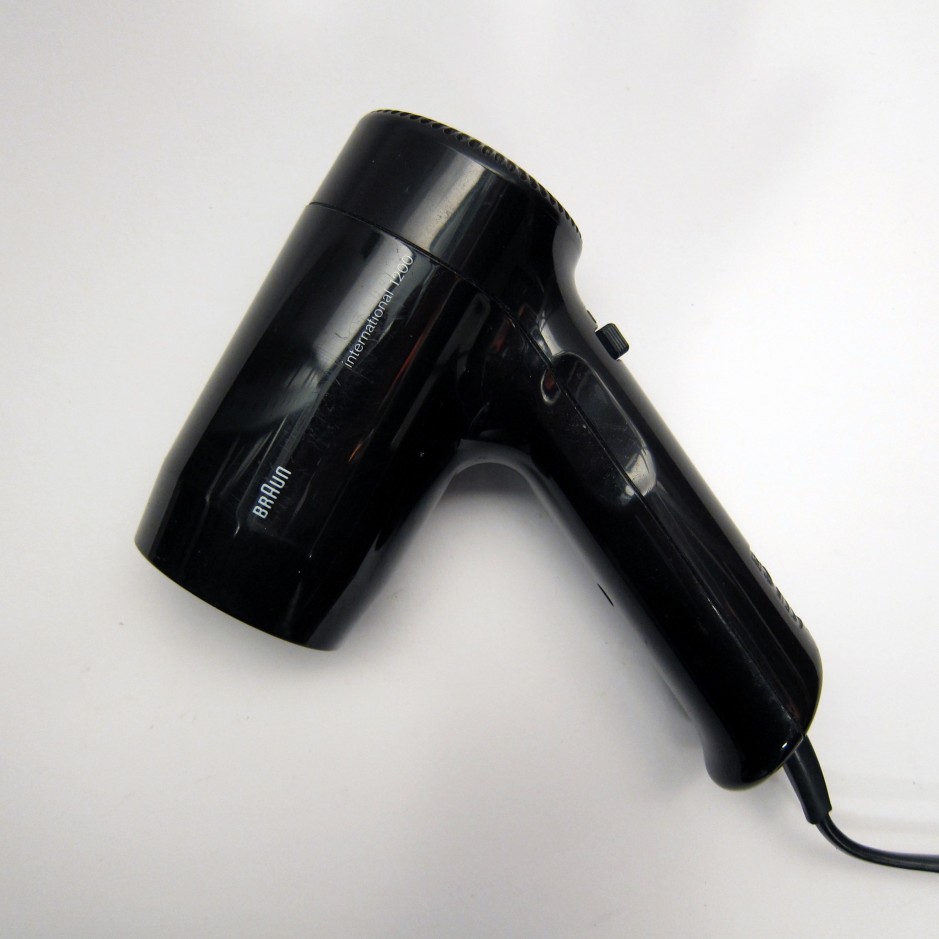 Haartrockner Braun International 1200 conserve the sound “Conserve